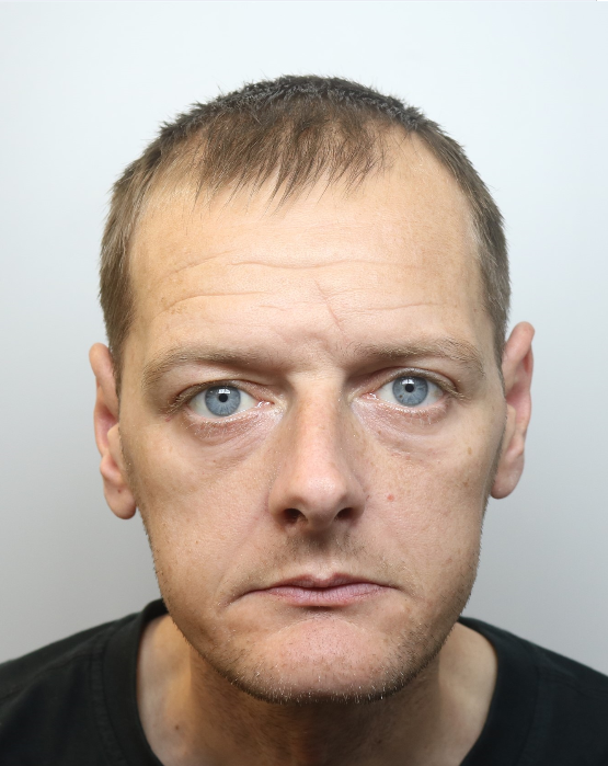 Macclesfield Police tweet media