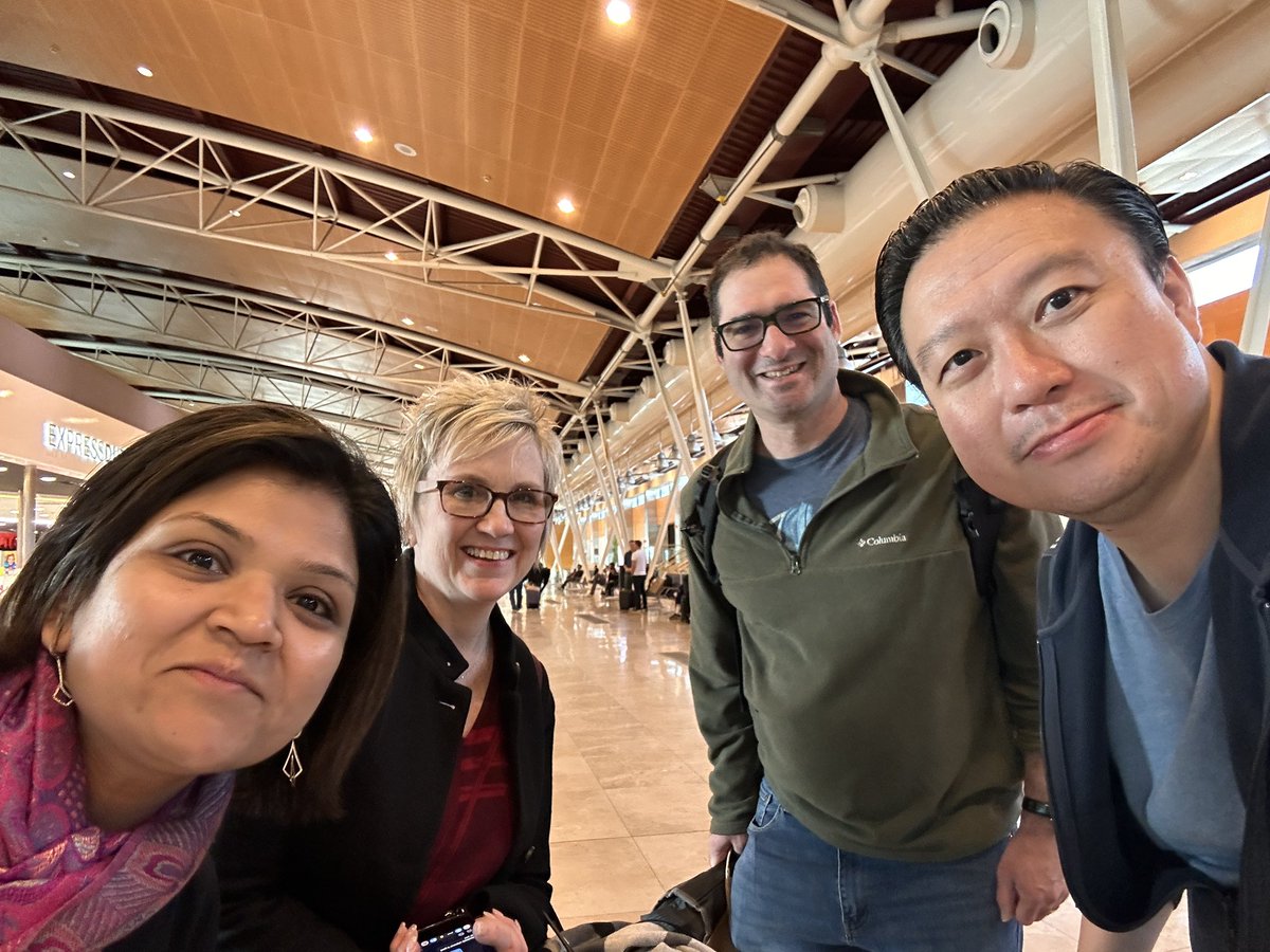 It was a great #ESMO23 - hard to imagine a more impactful meeting for lung cancer advances! Great seeing friends - now to digest and reread to take things back to the clinic! @CharuAggarwalMD @bensolomon1 @PrelajArsela @mollylisc @shilpaonc @riess_md