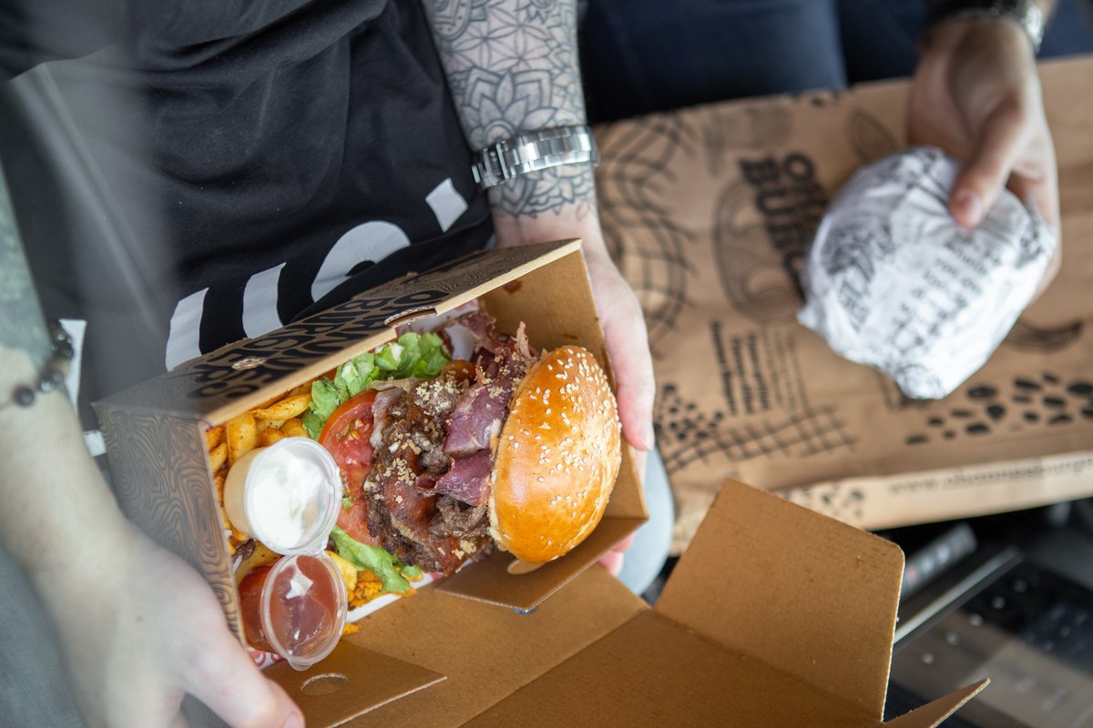 İlk online siparişindeki %25 indirimi kullandın mı Ohannes'li? Eğer kullanmadıysan ufak bi' hatırlatma olsun 😉🍔

#ohannesburger #burgerstore #burgerreels #burger #burgerlovers #burgers #onlinesipariş