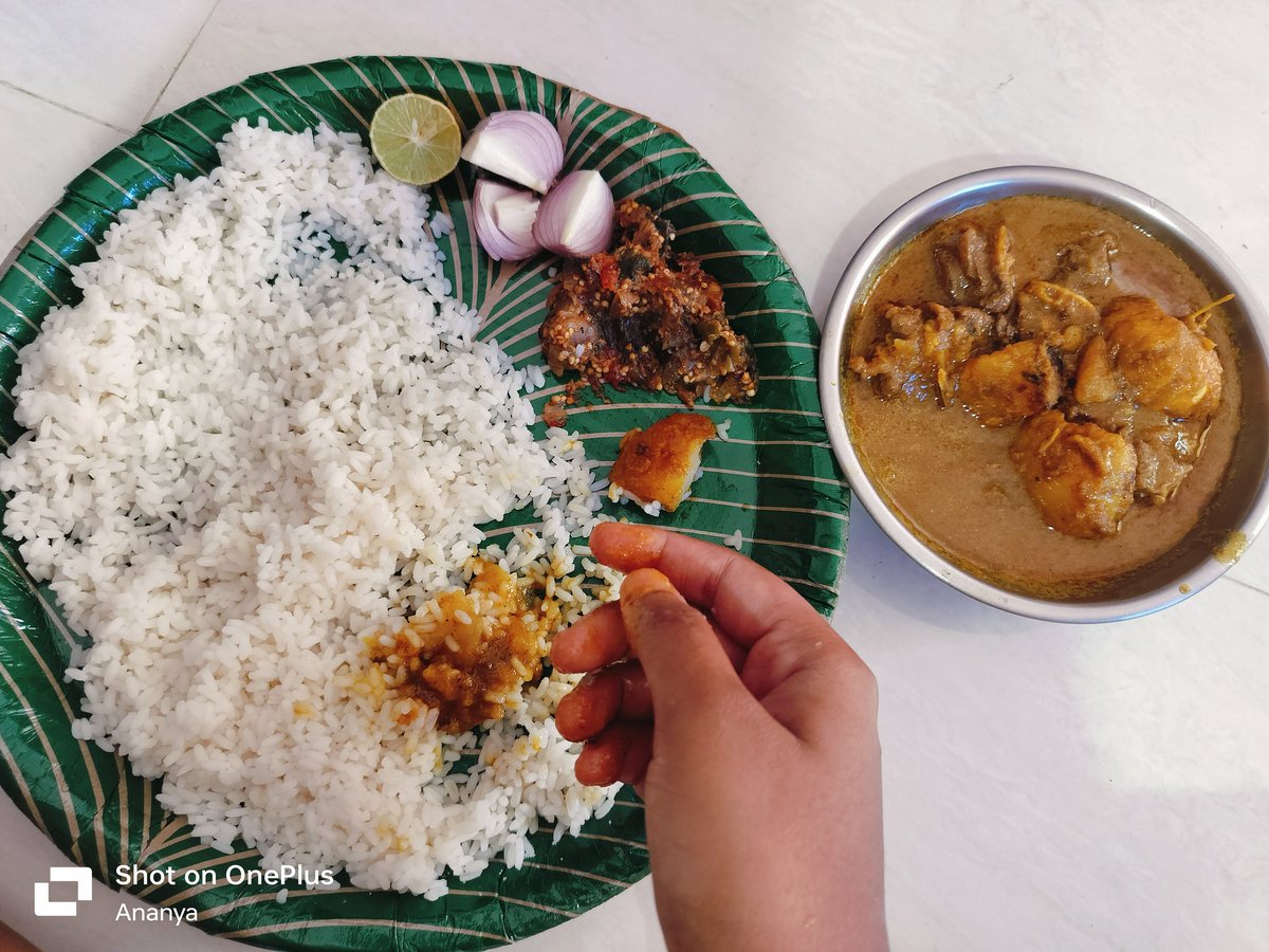 Anya_Ananya78's tweet image. Nothing..Just me after my long period of fasting🥹😉🤓
#homemade
#selfcook