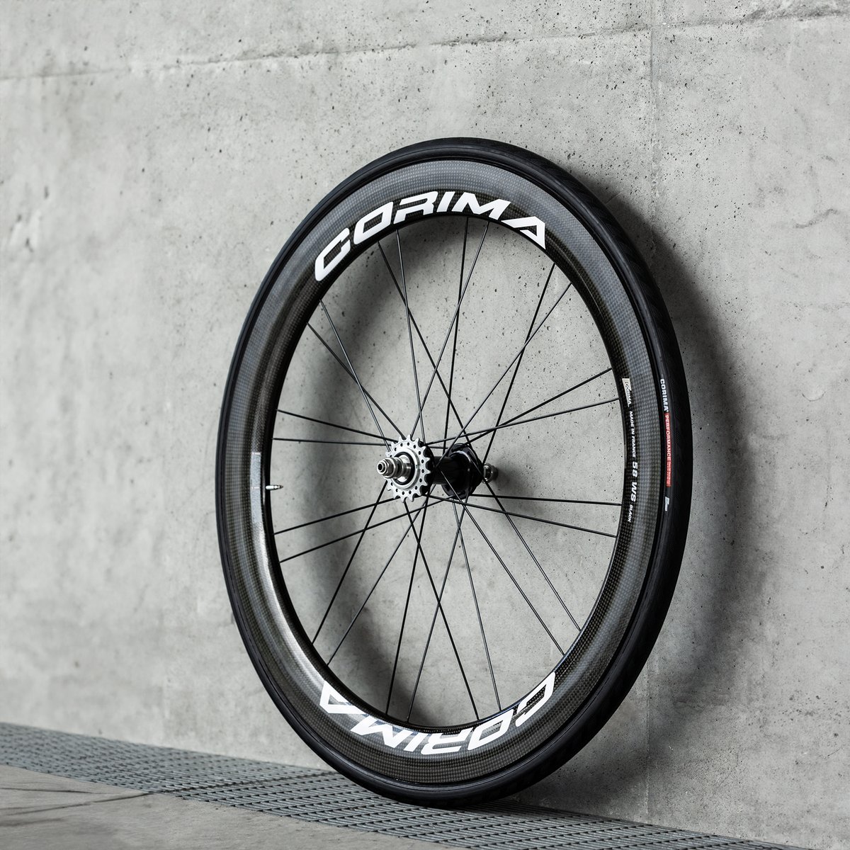 corimawheels's tweet photo. Training on the track? 💨
Our WS1 range has been developed to meet the needs of those putting in the km on the velodrome
https://t.co/MSTABJ3b2v
#corima #carbon #carbonwheels #performancewheels #cycling #madeinfrance #trackwheels #piste #trackcycling https://t.co/k3WMTPlB76