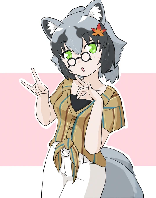 おでかけようの服でキツネポーズしてる ダンザブロウダヌキさん #けものフレンズ3 #ダンザブロウダヌキ