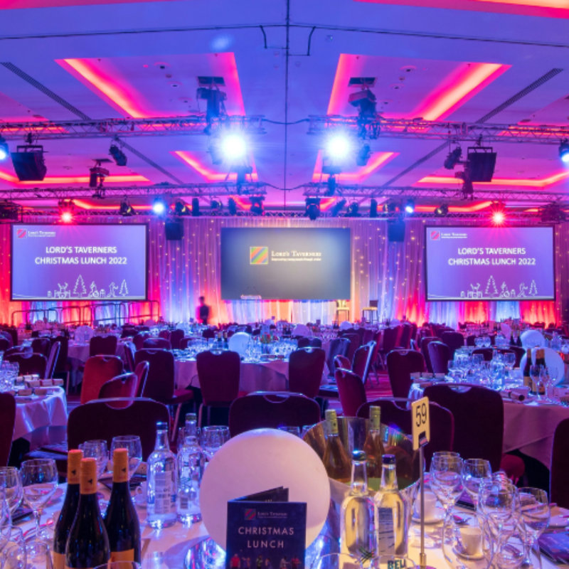 LordsTaverners's tweet photo. Join us at our festive fundraisers this Christmas in support of our work to empower young people through cricket.

Celebrity guests to include England cricketers @MAWood33, Lauren Winfield-Hill and @chriswoakes, former England footballer @jamosfoundation &amp; Aviator @biplanebird 🎄