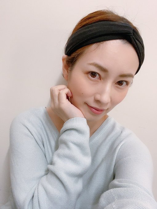 今日もお稽古だよ✨ ★3日14時 ★5日12時 の会はゲストでとある作品にも出演します！ 是非楽しみにしていて下さいね❤️  また、今回はキャストのマスク着用での面会がございます！ 時間は短いけどご挨拶できたら嬉しいです☺️  チケット&darr;  https://t<a href="/tag/%E5%8A%87%E5%9B%A3freesize"class="tags"><span>#劇団freesize</span></a><a href="/tag/%E3%82%B7%E3%83%A3%E3%83%83%E3%83%95%E3%83%AB10"class="tags"><span>#シャッフル10</span></a>