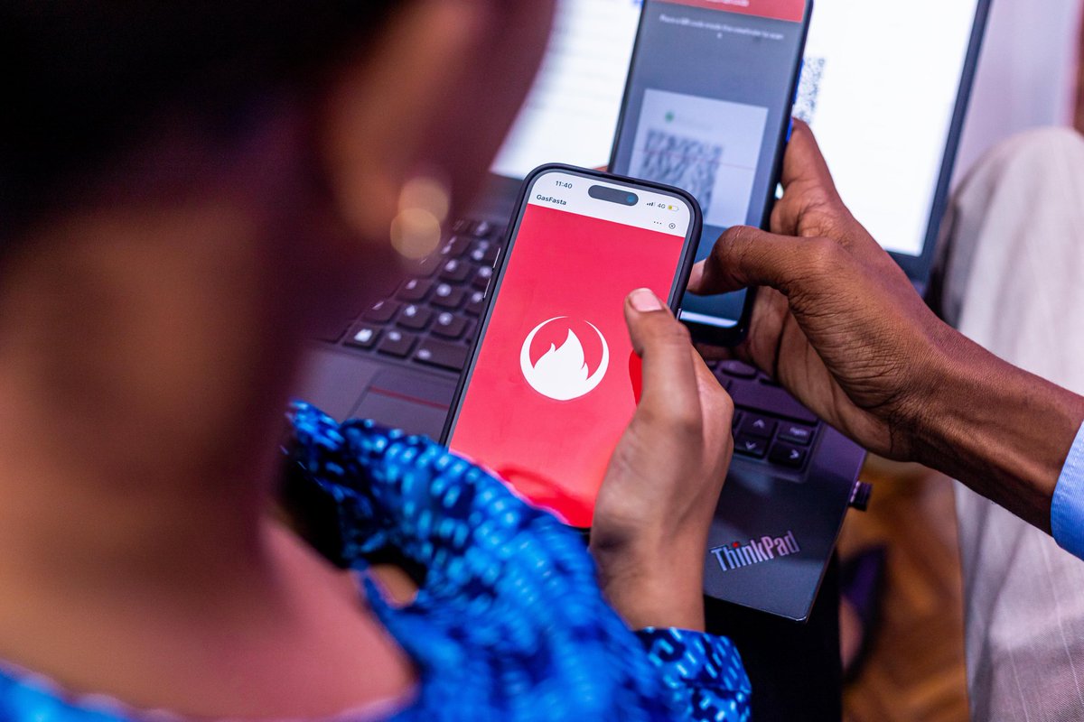 FastaGas's tweet photo. Today isn't just about GasFasta or a new mobile app. It's about aligning with the broader objectives of our nation, creating tangible impacts at the grassroots level and progressing towards a future where every Tanzanian enjoys the benefits of clean cooking energy. #GesiKiganjani https://t.co/TdfF643LJ4