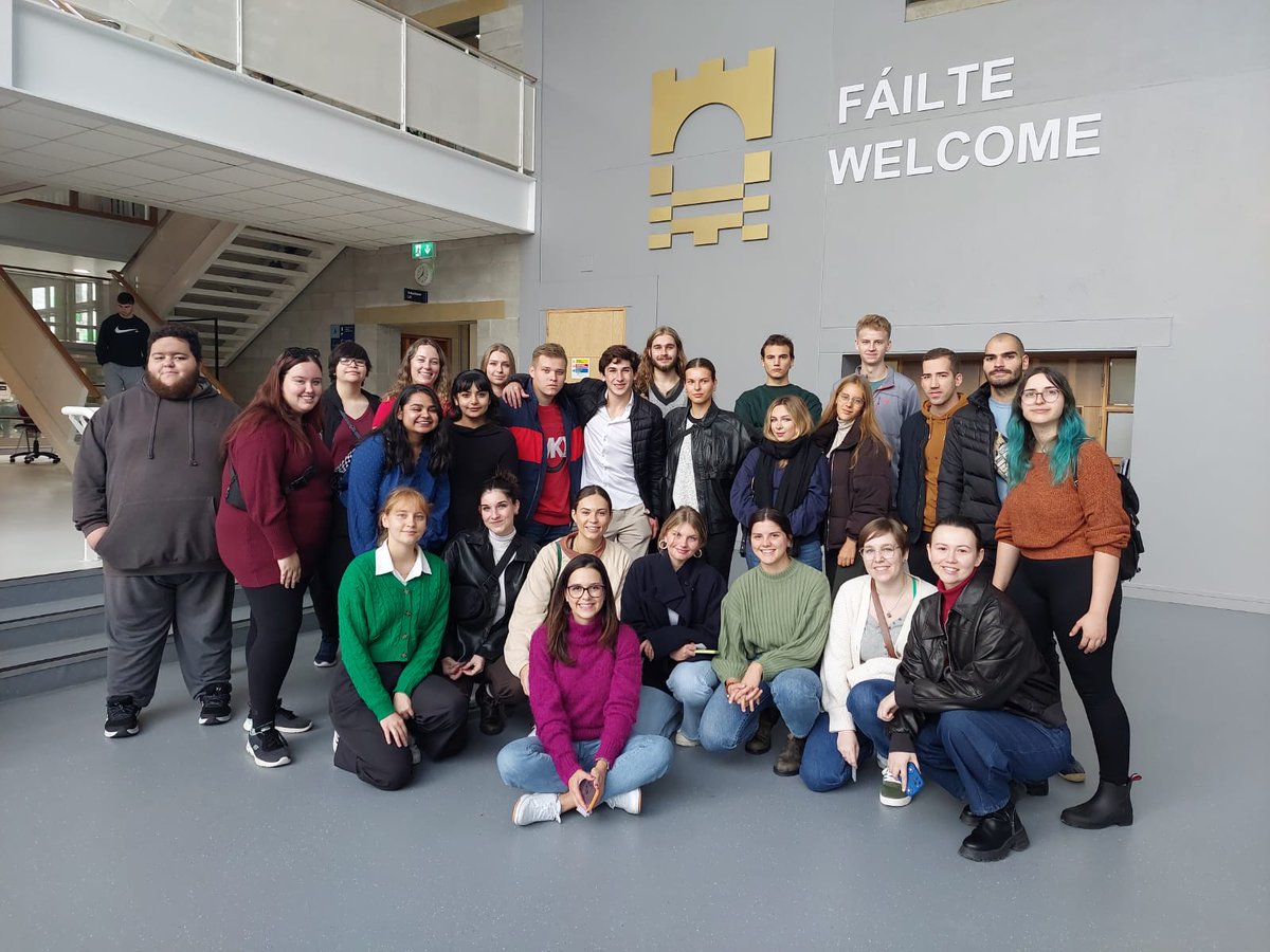 mcnamara01's tweet photo. Today we welcome a unique cohort of students as we bring students from @TUS_ie, students from our long term Canadian partner @whatsinsideslc and @run_euniversity students from Hungary, Netherlands and Finland all sharing a classroom working on Innovation and Entrepreneurship. https://t.co/mFiElGcpFw