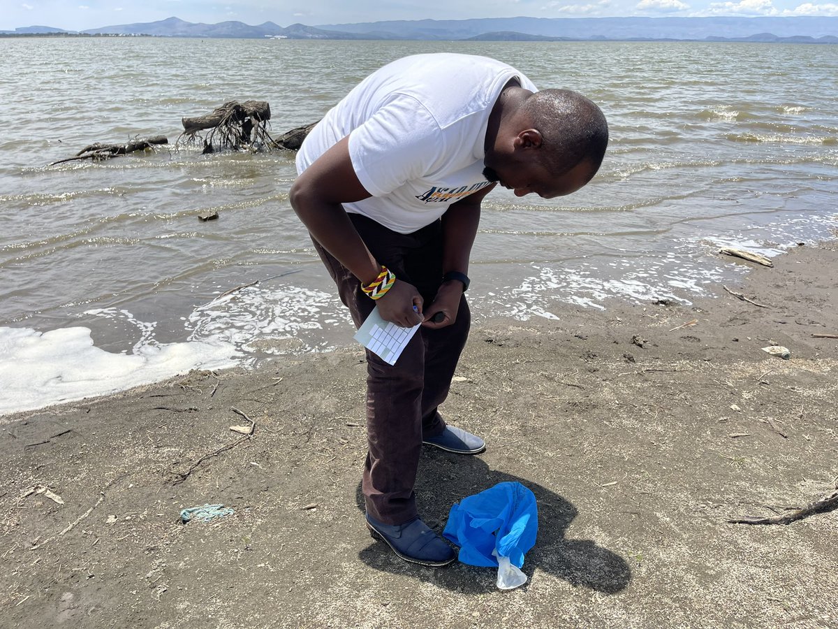 enock_kiminta's tweet photo. The road to resilience is #Freshwater ecosystems. We need to lead and show that we know how to work with nature, to ‘build back better’. To understand this data collection is key. @UN_WWQA @FreshWaterWatch @WRA_KEN @climate_ke
#Voices4Rivers
#United4Water
#Sdg6 #Target6.3.2 https://t.co/LWMY5xYqgv