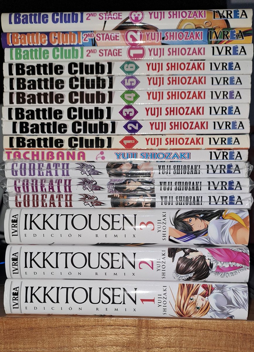 FranAielloPSG's tweet photo. Va creciendo cada vez más la Shiozakiteca 😋
Muy falopa Battle Club 2nd Stage por cierto, pero bueno que tiene fanservice a morir no se puede negar... y el arte que maneja este señor, insisto, es una locura!
#Ikkitousen #YujiShiozaki #BattleClub #Godeath #IVREA https://t.co/4M8y8ynwkx