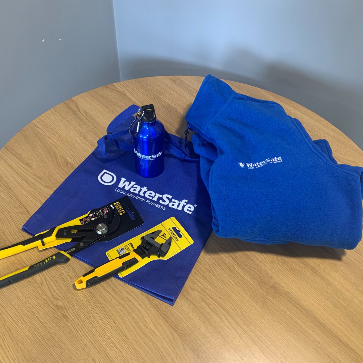 WatersafeUK's tweet image. 🎉To celebrate our 10th anniversary, we’re giving away 10 prizes to current #WaterSafe members. You could win a WaterSafe bag, fleece, and water bottle, with a Stanley wrench and pliers if you simply like and share this post - and follow us.
Ts &amp;amp; Cs 👉 watersafe.org.uk/footer/10th-an…