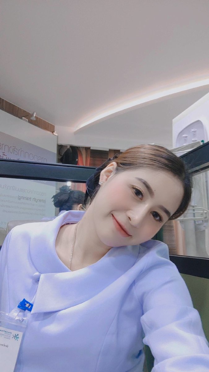 XxyXa99207's tweet photo. มีพยาบาลส่วนตัวยังคะ
#รีทวิตให้ด้วยน้า #อุบลหวานมาก #พยาบาลน่ารัก https://t.co/hGF49SVgPJ