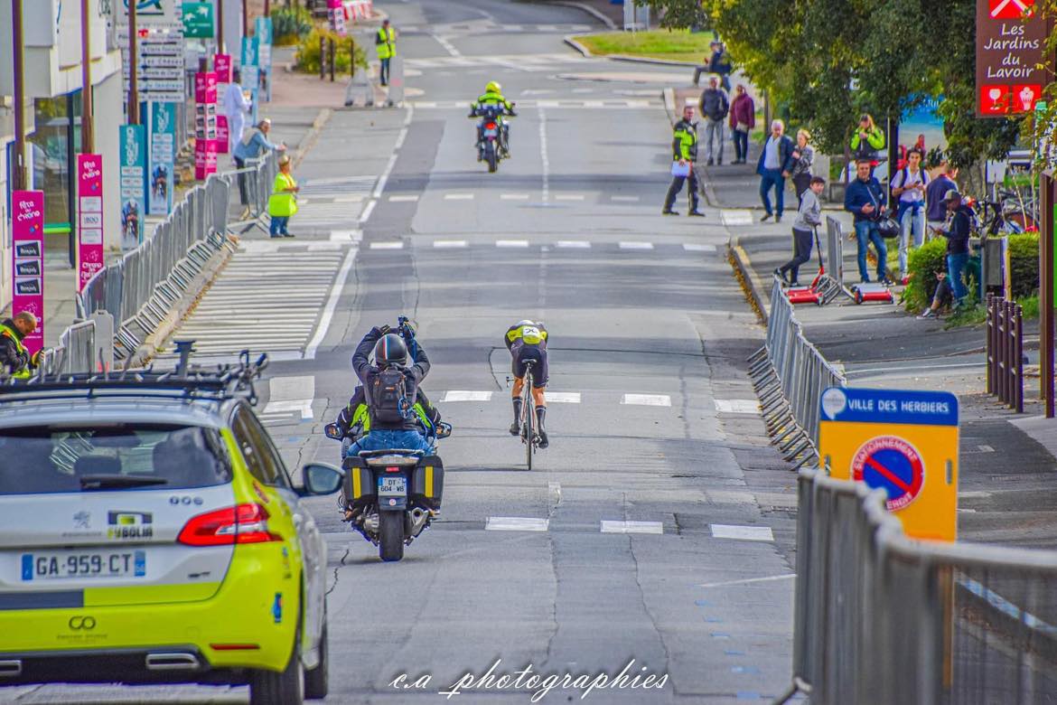 VeloUK's tweet photo. Feature Q&A: Max Cushway (2nd U23 Chrono des Nations TT)
In only his second time trial in 2023, Britain's French based rider Max Cushway was second in the Under 23 Chrono des Nations Time Trial - here's a Q&A with Max
https://t.co/KsAPiSwJpE
📸 c.a_photographies/Amelco Gohin https://t.co/P6hMgRiT0X