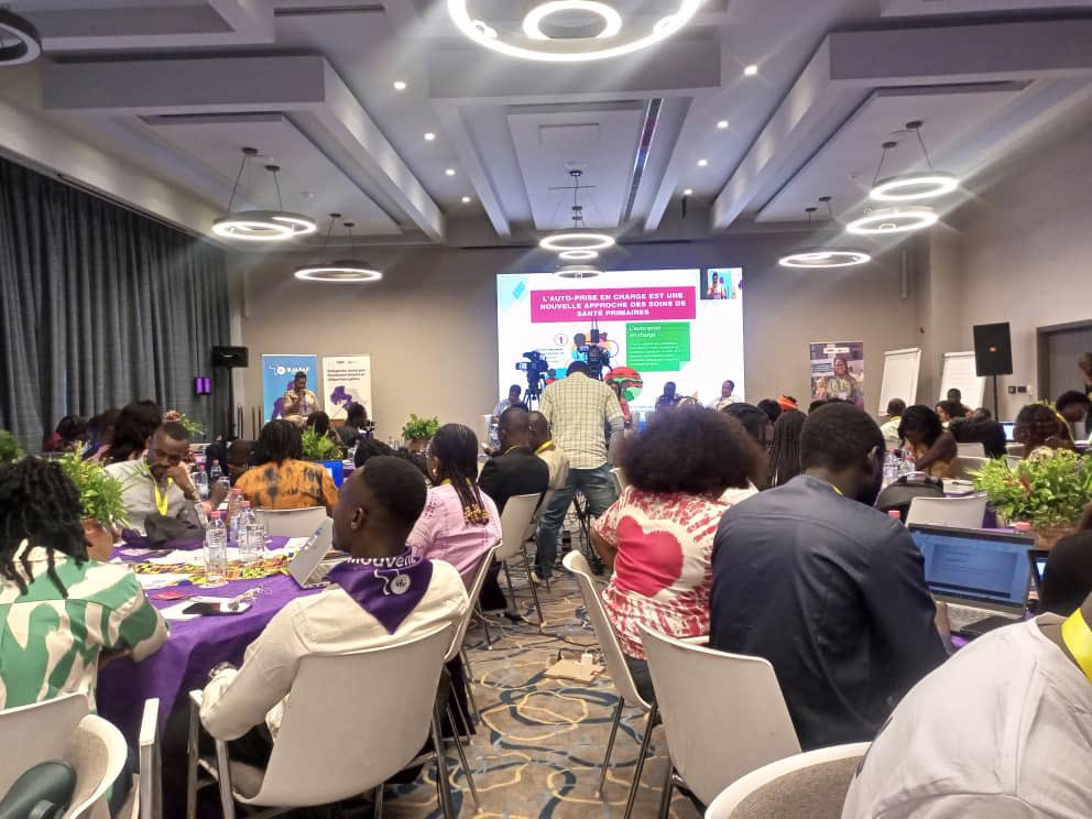 ilewabj's tweet photo. Après un bilan des sessions du jour 1, nous avons démarré un panel sur les multiples voies pour l'accès aux soins : défis et opportunités. Une discussion prometteuse en perspective !

#AJCAFAS #ÉléverLesVoixJeunes
#DJASAF2023
#DialogueJeuneAS https://t.co/ahCWhtsBBJ