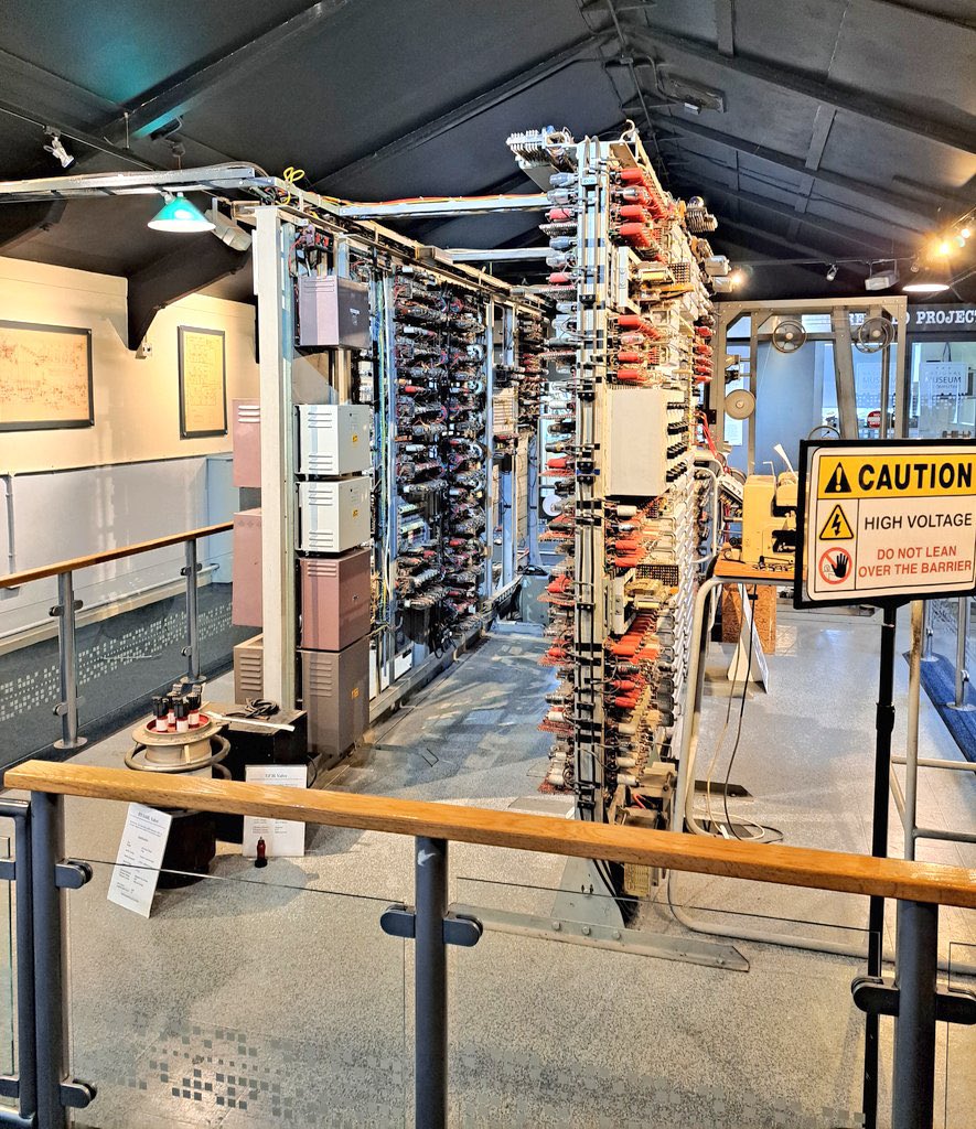 oratoryschool's tweet image. On the last day of term, 3rd Form @oratoryscience and #OratoryComputing visited @tnmoc to learn about the history of #computing and #codebreaking, including VR puzzle solving, robotics and AI. #OratoryCuriosity