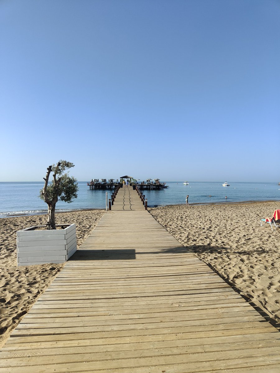 On holiday in Turkey and this hotel is absolutely amazing 😍