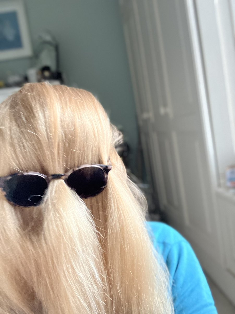 KateAGriffin's tweet photo. In today’s hair news…
#CousinIt lives!!! https://t.co/dv2wrdhZAL
