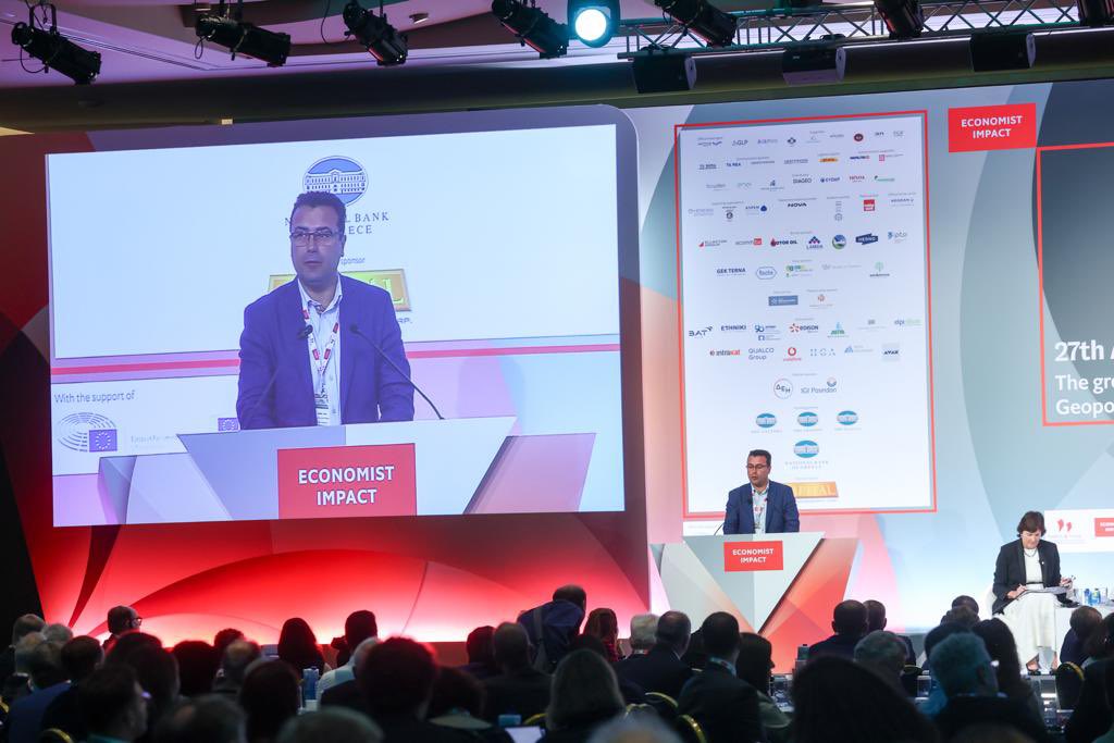 Зоран Заев (@zoran_zaev) on Twitter photo Денеска на форумот на <a href="/Economist_SEUR/">Economist Impact SE Europe Events</a> во Атина кој се одржува во сенката на заканите на неколку воени жаришта во светот, дискутиравме околу безбедносна состојба во Косово, Блискиот Исток и Украина. #EconRoundtableGR Денеска на форумот на <a href="/Economist_SEUR/">Economist Impact SE Europe Events</a> во Атина кој се одржува во сенката на заканите на неколку воени жаришта во светот, дискутиравме околу безбедносна состојба во Косово, Блискиот Исток и Украина. #EconRoundtableGR