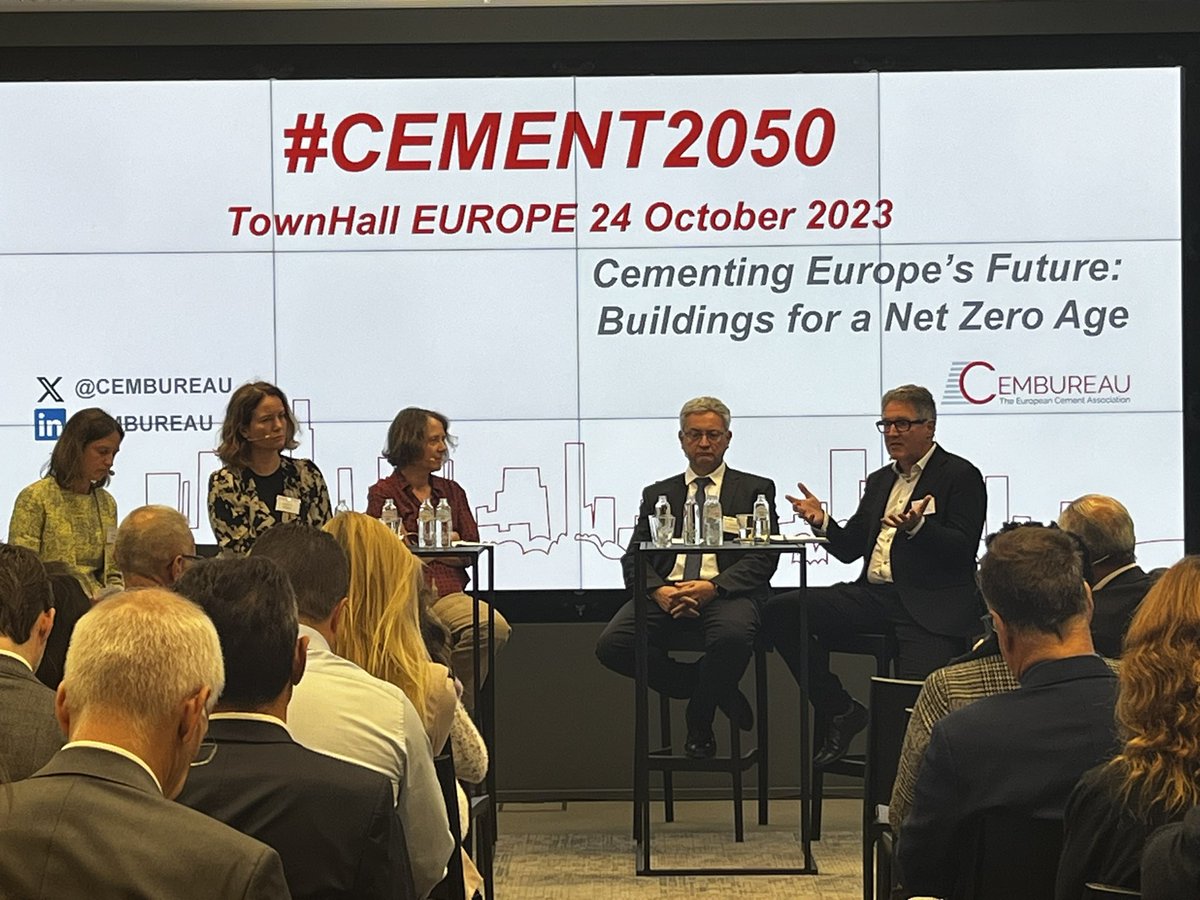 .<a href="/jokreissig/">Johannes Kreißig</a> from <a href="/DGNB_eV/">DGNB</a> : “Let’s focus on material production, usage, and integrating clean energy in buildings.” + potential in repurposing Europe’s vast array of unused buildings &amp; materials, encouraging innovation in reuse and recycling. ♻️ #Cement2050