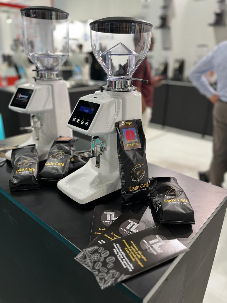 Si è conclusa da poco la fiera HostMilano ed il nostro caffè era presente allo stand di Quamar SRL . Grazie a tutti coloro che sono passati #HostMilano #HOST2023 #grinder #specialycoffee