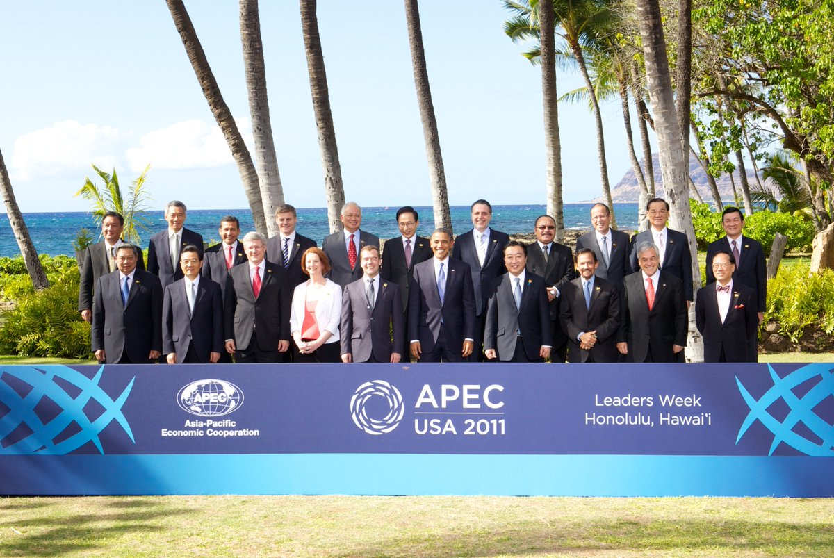 A few days ago, we asked you to guess when did the United States host APEC previously. So did you guess it correctly? Answer: 1993 and 2011. Check out the #throwback photos from the meetings held in Blake Island in 1993 and Honolulu in 2011. #USAPEC2023