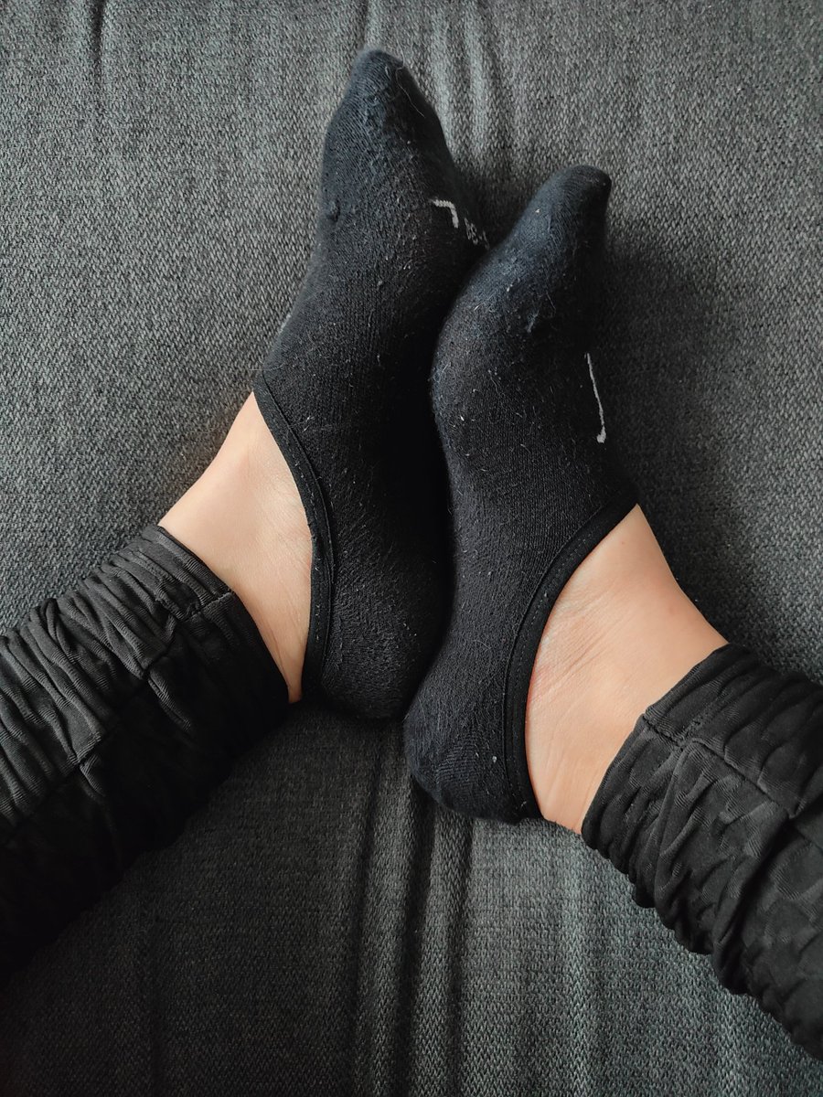 thebetasafeclub's tweet photo. Morning foot freaks! Just got back from the gym and I'm sure so many of you are starving... These sweaty dirty socks would be such a good breakfast for a loser like you, isn't that right? 😋 https://t.co/0p2W5hVrjE