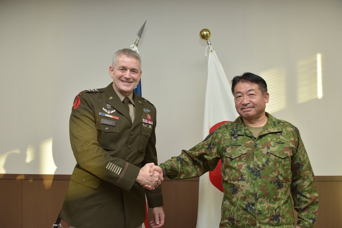 10月18日、米陸軍特殊作戦コマンド司令官 ジョナサン・P・ブラガ