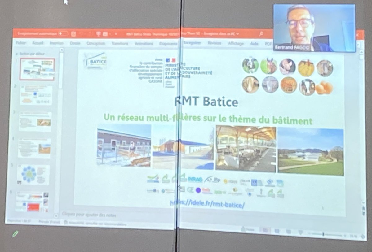 Cpeltiered's tweet photo. @campus_ventoux @RESO_THEM @lavacheheureuse Dans l’atelier « bâtiments d’élevage », intervention de Bertrand Fagoo #rmtbatice. Un ex. bâtiment tous animaux à Radinghem.
Quelles questions pédagogiques possibles ? / autour des 5 libertés, des relevés de températures … ; autres possibilités sur les litières… la ventilation https://t.co/sT5y5tcTsl