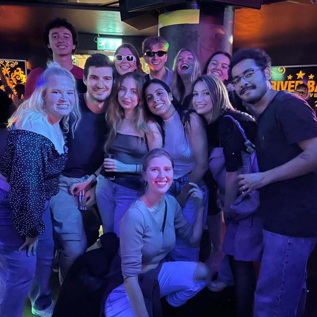 TCDBusiness's tweet photo. Victoria Corpas Marco (MSc #Marketing) moved from Spain to Dublin to complete her #MSc:
"Moving to a new country isn't easy. When I first set foot in Dublin, I felt a little out of place, but I've quickly made great friends with all my classmates!"
#TrinityThroughYourLens https://t.co/u2HJEcwHbk