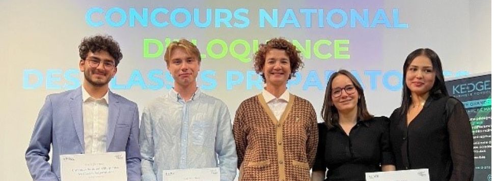 Espace Prépas (@espaceprepas) on Twitter photo 📚<a href="/KedgeBS/">KEDGE Business School</a> : 2e édition du concours national d'éloquence des classes préparatoires. Plus d'infos ici👉urlz.fr/o9MZ
<a href="/A_deNavailles/">Alexandre de Navailles</a> <a href="/AurelieDehling/">Aurélie Dehling</a> <a href="/Aprouille/">Aurélie Prouillac</a> @ArthurWalus 📚<a href="/KedgeBS/">KEDGE Business School</a> : 2e édition du concours national d'éloquence des classes préparatoires. Plus d'infos ici👉urlz.fr/o9MZ
<a href="/A_deNavailles/">Alexandre de Navailles</a> <a href="/AurelieDehling/">Aurélie Dehling</a> <a href="/Aprouille/">Aurélie Prouillac</a> @ArthurWalus