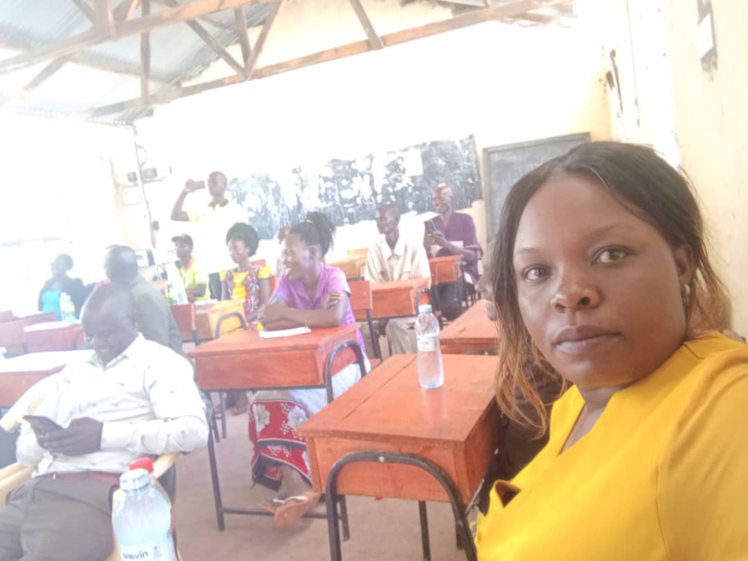 fgm_global's tweet photo. @fgm_global Uganda chapter @UNFPAUganda 

Youth led cross boarder #FGM meeting together with former surgeons, cultural leaders, religious leaders and district officials from #Kanyerus Kenya and #Bukwo district. @BGBCA2018

Ongoing 📺 https://t.co/fSrQfYSBL2