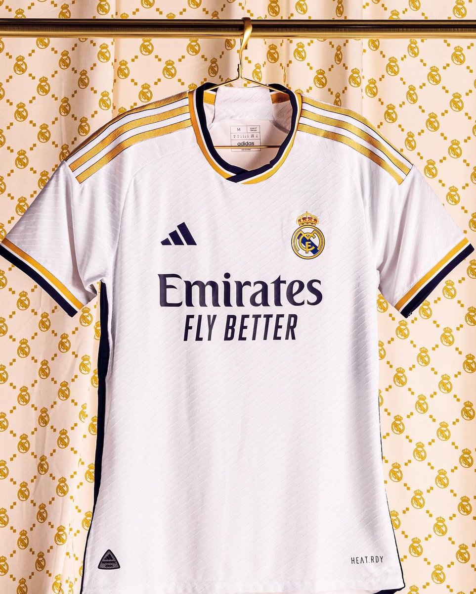 MadridismoreaI's tweet photo. 🎁 SORTEO INTERNACIONAL 🎁

Si @RodrygoGoes marca gol contra el Braga, vamos a sortear su camiseta entre todos los que den RT a este tuit y sigan a @Ctinfo_17 y a @MadridismoreaI 🤍

TODOS A PARTICIPAR 🚨 https://t.co/Szxu3eiBN3