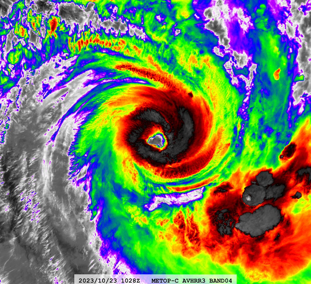zeb199818's tweet photo. #01P Tropical Cyclone #LOLA
Satellite: #METOPC #AVHRR3
Time : 2023/10/23 1028Z https://t.co/Gvq3cBXt2t