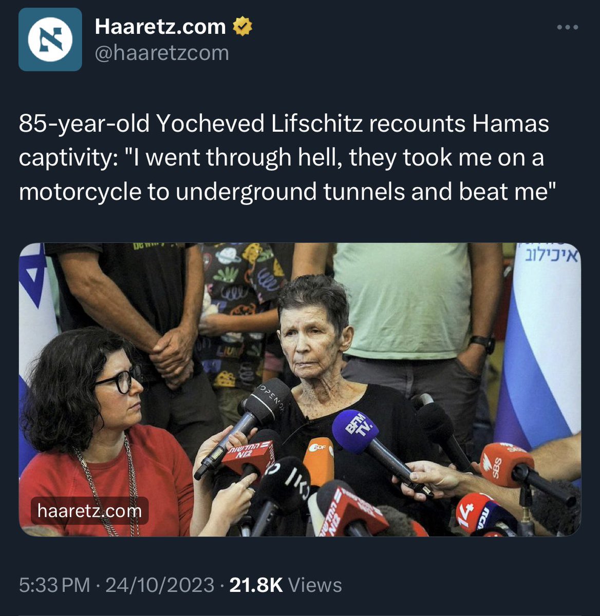 amerhadiazmi's tweet photo. Quds: “They treated us with respect.”

Haaretz: “They beat me.” https://t.co/dvN0CAM3jt