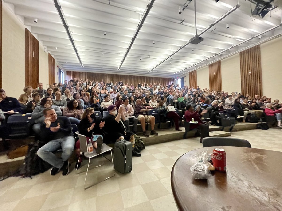 Dr. Julie Hackett tweet media