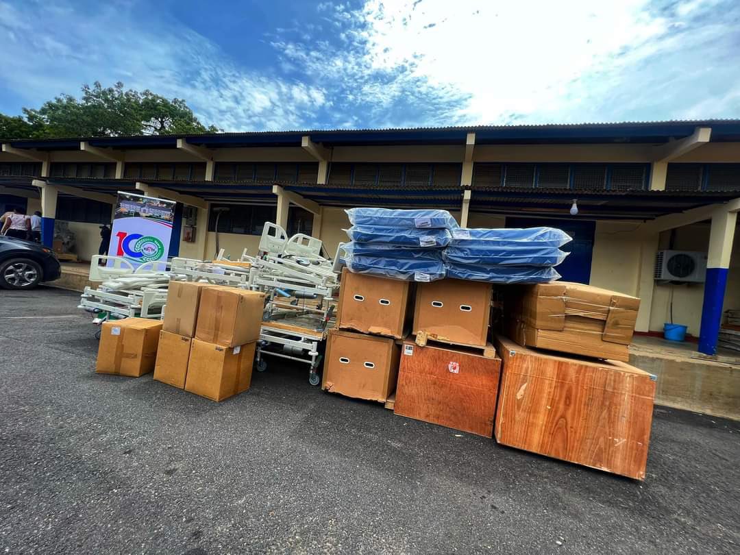 Convener of Alpha Hour, Pastor Elvis Agyemang, has reportedly donated hospital equipment valued at GH¢500,000, to the Korle Bu Teaching Hospital.