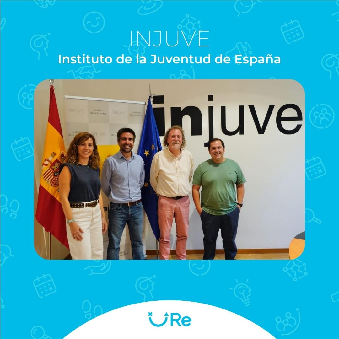 RedReconoce's tweet photo. 🤝 Excelente reunión el pasado miércoles en el @InjuveSpain.

✍️ Nos reunimos con David Veloso, Director General del INJUVE, para dialogar sobre el convenio y su renovación. La colaboración con INJUVE es fundamental, y seguimos fortaleciendo nuestra relación. https://t.co/wWK16wyNeg