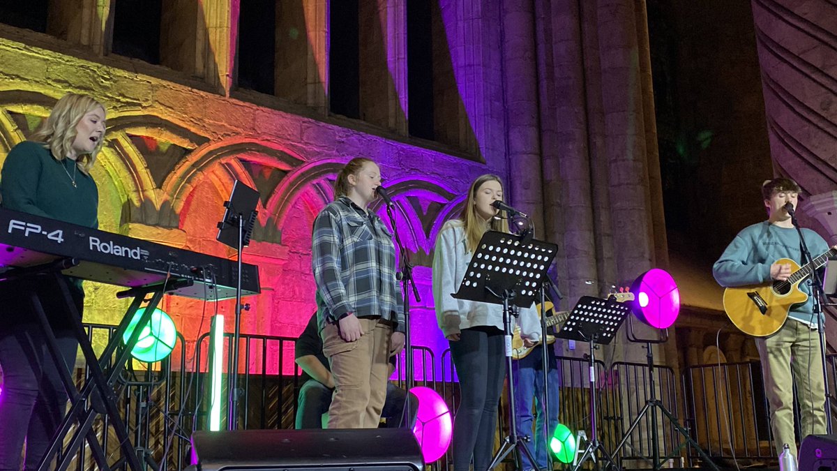 ddyouth's tweet photo. Great night @durhamcathedral for the Pulse youth event on Sunday with young people from across @DioceseofDurham - wonderful to hear @BishopPaulB talking about his Christian faith journey from teenage years. And 30 church teams took part in the world's largest escape room! https://t.co/3jZdMN7DBx