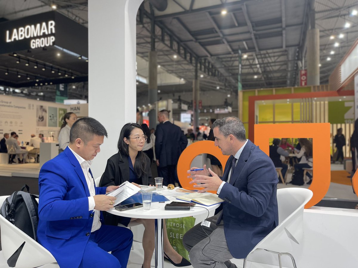 cloverty_spain's tweet image. #CPHIBarcelona

#Cloverty, con 400 empleados y vendiendo en más de 47 países, trabajando para seguir siendo líderes mundiales en Cápsula de Gelatina Blanda.