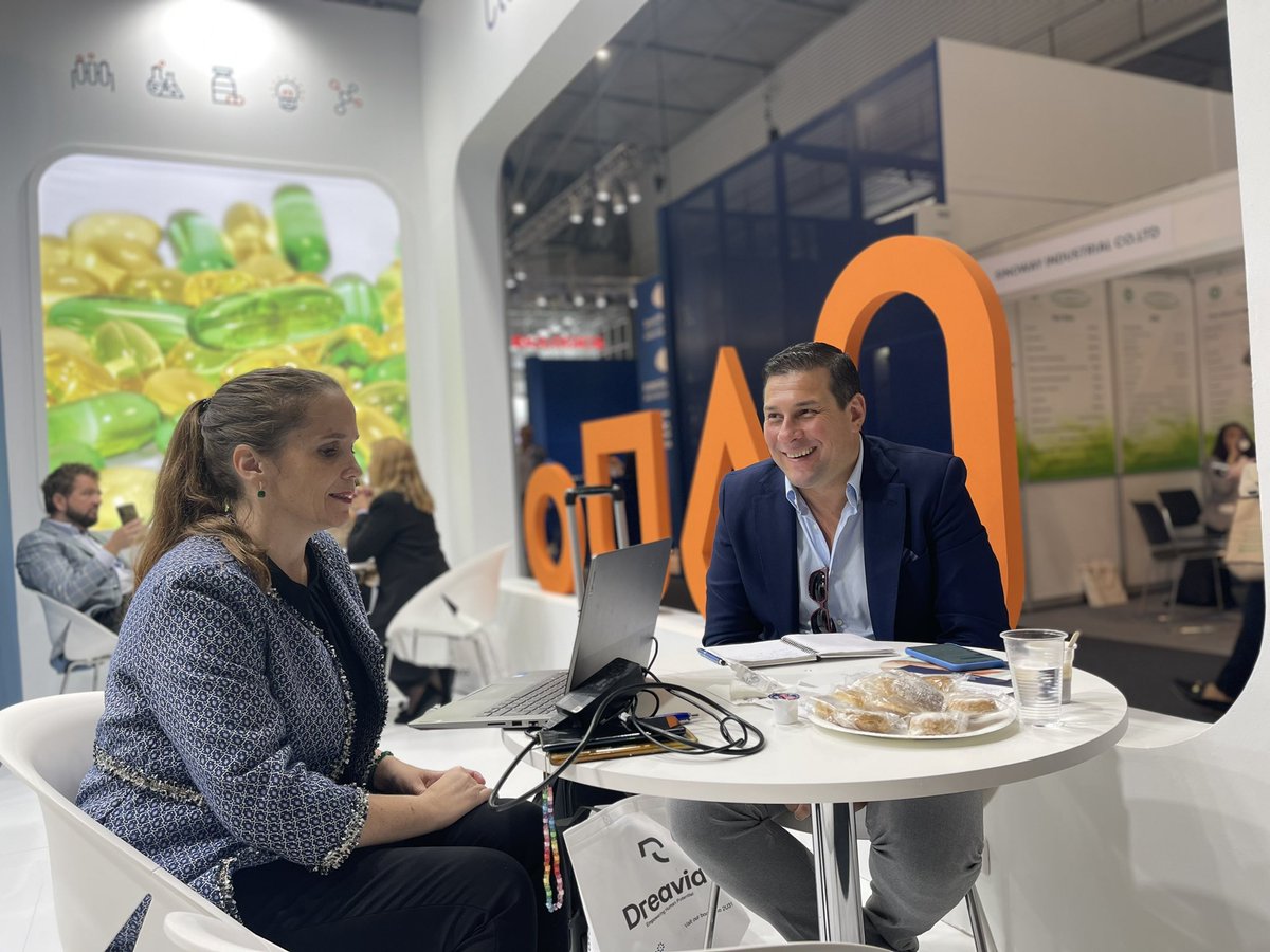 cloverty_spain's tweet image. #CPHIBarcelona

#Cloverty, con 400 empleados y vendiendo en más de 47 países, trabajando para seguir siendo líderes mundiales en Cápsula de Gelatina Blanda.