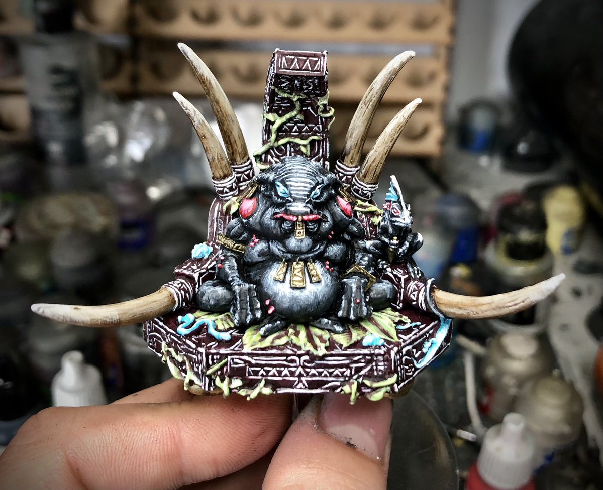 MGouldesbrough's tweet photo. What's up Warhammer gang, I've just finished all my current commissions -- so have space if you fancy getting something done! ⚡️Anything from armies to single models -- DM me to chat projects! 😍#WarhammerCommunity https://t.co/D9vGKcLAQh