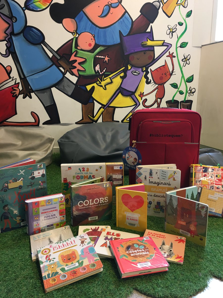 BiblioBarbera's tweet photo. 🤗Sabeu que tenim un servei de maletes temàtiques?
📚Per escoles i llars municipals.
ℹ️ Per a més informació adreceu-vos al taulell de l'Àrea infantil i familiar.
#bibliotequem? #maletestemàtiques #llarsbdv #escolesbdv #educoB #bdv https://t.co/smqdtePGYE