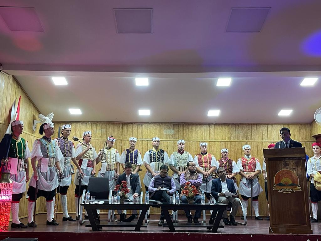 nehu_shg's tweet photo. A delegation of 16 member Knight`s Association „Kumpanjija“- Blato (Croatia) visited North-Eastern Hill University @nehu_shg on monday morning with the objective of exchanging knowledge and ideas with the faculty and students at #NEHU. https://t.co/XsfsQ2x29w