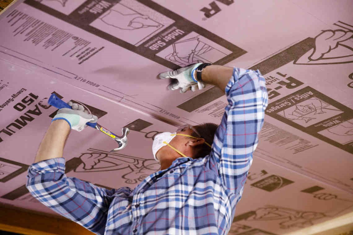 KlingerLumber's tweet photo. Foamular XPS by @OwensCorning ensures a consistent closed-cell structure that keeps moisture out while delivering an R-value of 5 per inch of thickness.

#OwensCorning #FoamularXPS #insulation #buildingmaterials #energyefficiency #homeimprovement #sheathing https://t.co/LBkjCTZv1H