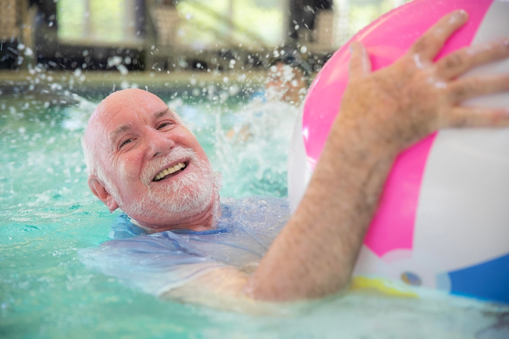 Last call! 📢

Our webinar, The Financial Risks and Rewards of Choosing a CCRC, is tomorrow, October 25th from 1:00-2:00pm. Use the link below to register now!

l8r.it/ecOt