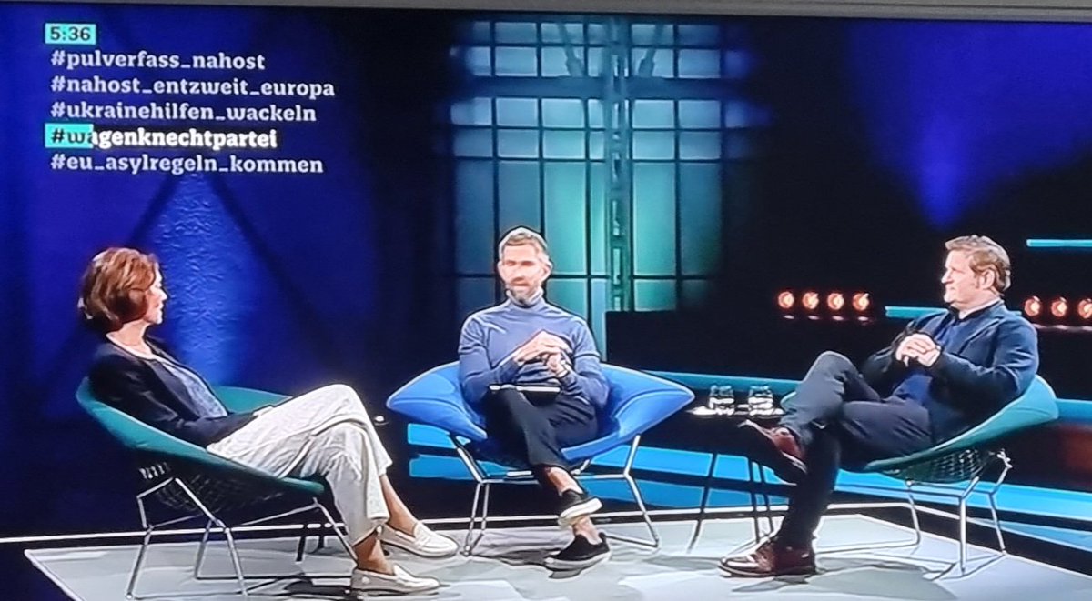 Matthias Ruch (@matthias_ruch) on Twitter photo Liebe <a href="/katarinabarley/">Katarina Barley</a>, lieber <a href="/MichaelBroecker/">Michael Bröcker 💎</a>, wie Sie beide mit <a href="/MickyBeisenherz/">Micky Beisenherz 🍌</a> auf <a href="/ntvde/">ntv Nachrichten</a> diskutieren, gefällt mir gut. Klar, fundiert, unterhaltsam. Liebe <a href="/katarinabarley/">Katarina Barley</a>, lieber <a href="/MichaelBroecker/">Michael Bröcker 💎</a>, wie Sie beide mit <a href="/MickyBeisenherz/">Micky Beisenherz 🍌</a> auf <a href="/ntvde/">ntv Nachrichten</a> diskutieren, gefällt mir gut. Klar, fundiert, unterhaltsam.