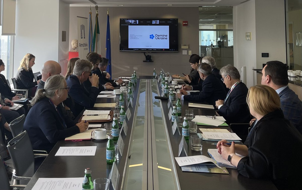 ItalyUN_NY's tweet photo. At #MASG mtg, 🇮🇹, chair for 2023, renewed its engagement on humanitarian #mineaction.
We need to remain vigilant & steadfast on #mineaction efforts to mitigate the devastating impact of explosive remnants of war in conflict-affected regions around the 🌎. https://t.co/2UJF0nSbBa
