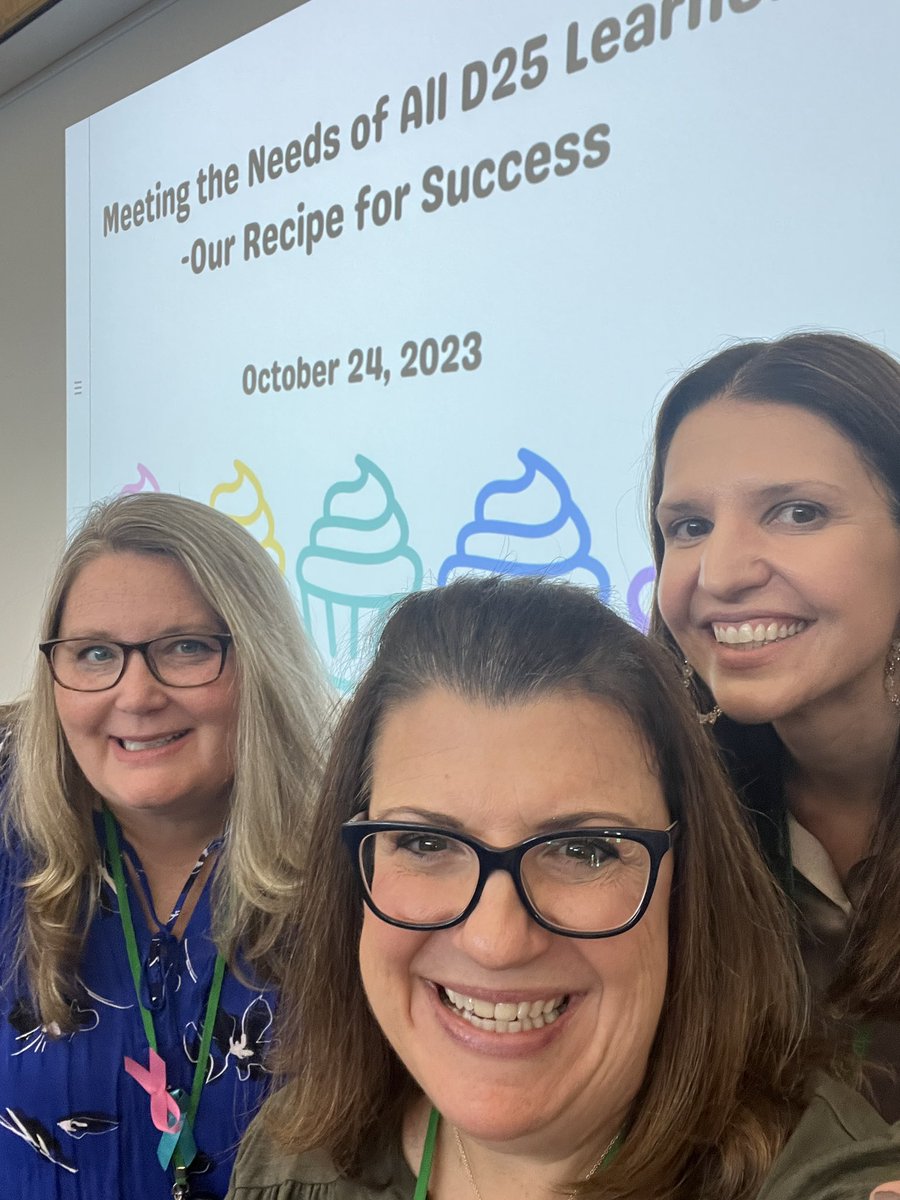Differentiation is always a recipe for success. We love our new D25 teachers!! <a href="/julienelsonedu/">Julie Nelson</a> <a href="/swatanuki1/">Shannon Watanuki</a> #D25learns