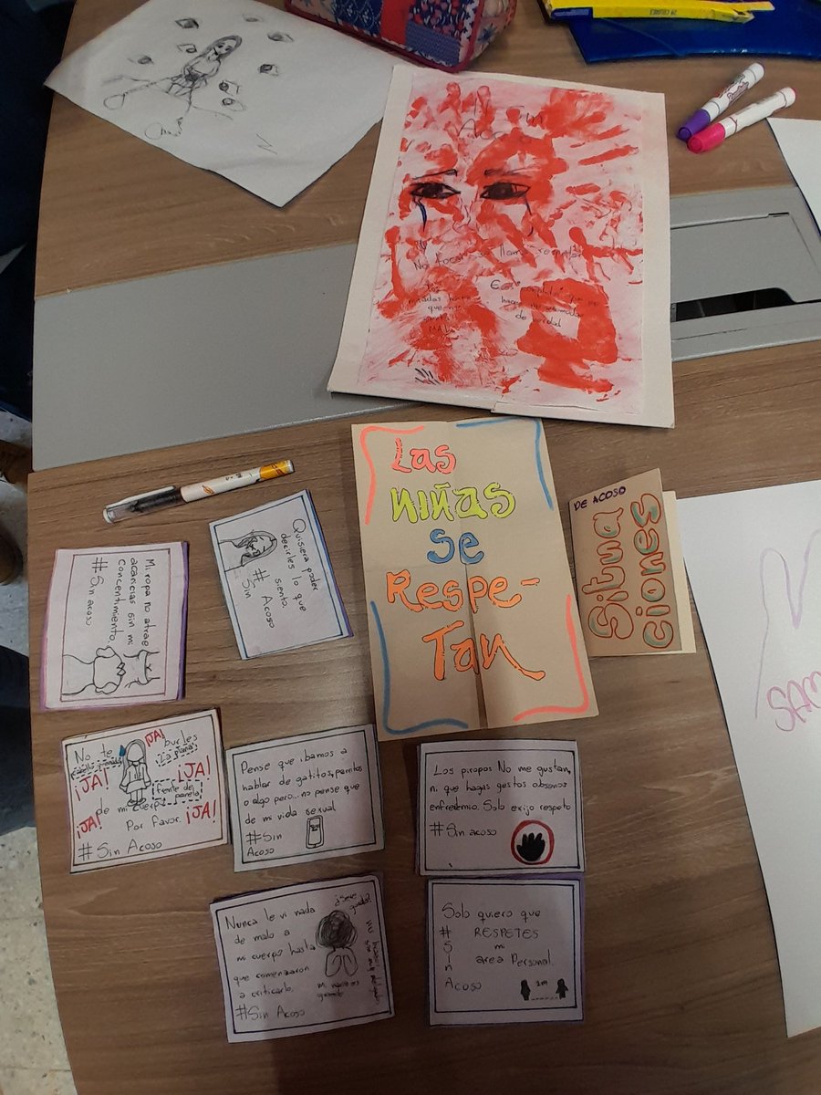 TamaraPaolAH's tweet image. Hoy en el Colegio Sonia Osorio en Bosa muestra de Iniciativas qué promueven el empoderamiento femenino y previenen y rechazan la violencia y el acoso. La equidad de género construye #RedesPaz