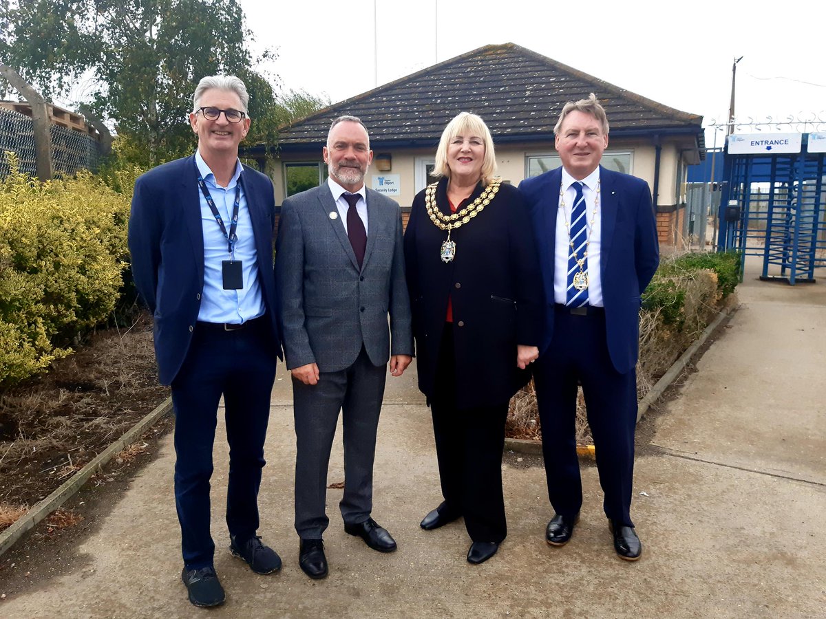 Thames Enterprise Park (@thames_ent_park) on Twitter photo The Leader of <a href="/thurrockcouncil/">Thurrock Council</a> , Cllr Andrew Jefferies, and Mayor, Cllr Sue Little, have visited TEP to see the scale of the opportunity and the potential for transformation at one of Thurrock’s key growth locations. Read more thamesenterprisepark.com/thames-enterpr… The Leader of <a href="/thurrockcouncil/">Thurrock Council</a> , Cllr Andrew Jefferies, and Mayor, Cllr Sue Little, have visited TEP to see the scale of the opportunity and the potential for transformation at one of Thurrock’s key growth locations. Read more thamesenterprisepark.com/thames-enterpr…