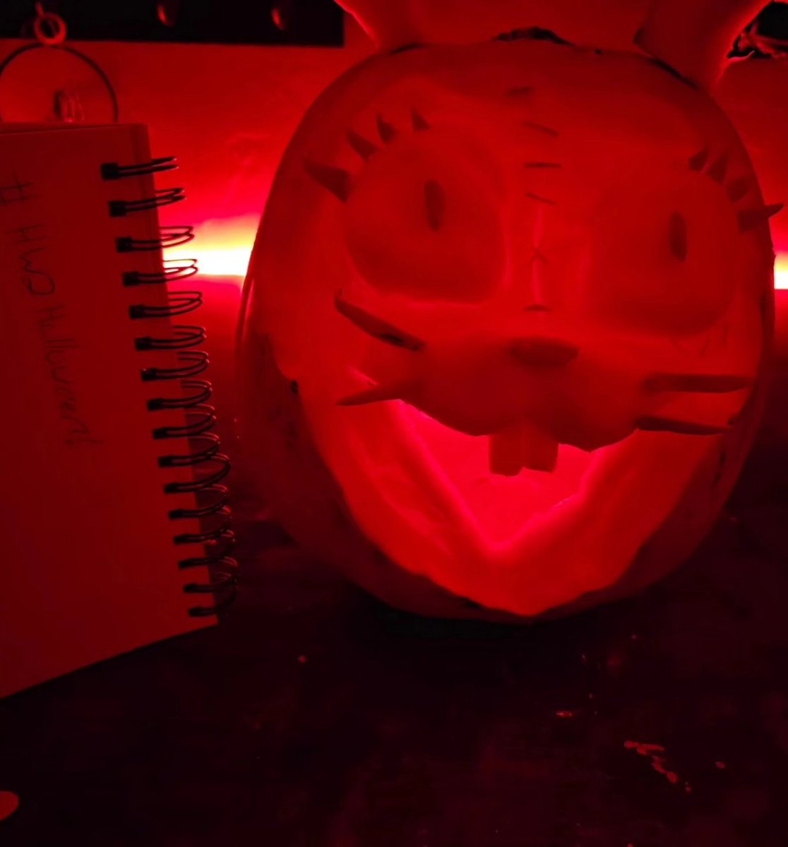 giant_fluffy's tweet image. My Lil entry for #HW2HALLOWEEN :3