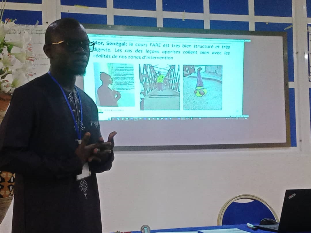 NLinSenegal's tweet image. Selon Mor N. DIOP, de la Fédération des AgroPasteurs de Diender (FAPD), sa formation auprès de @WUR  lui a permis de découvrir le fonctionnement d&apos;une exploitation agricole - production, commercialisation, chaîne de valeurs. Très belle expérience. @NufficGD #ORANGEKNOWLEDGE